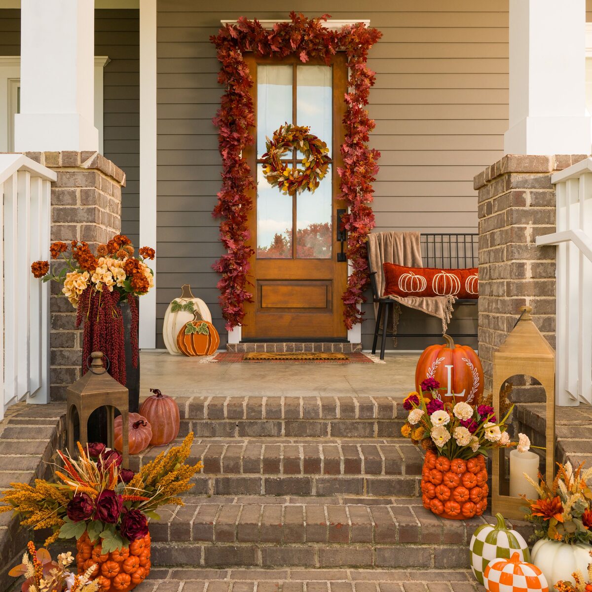 Cozy Fall Patio Decor on a Budget
